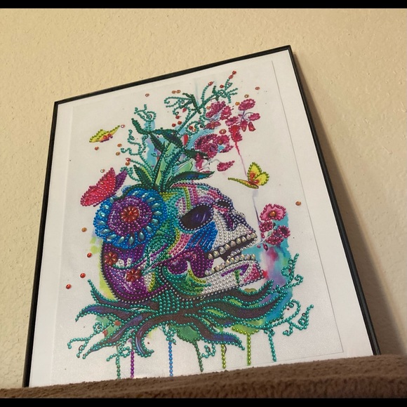 Finished Crystal Rhinestone Skull Diamond Painting - Picture 3 of 3